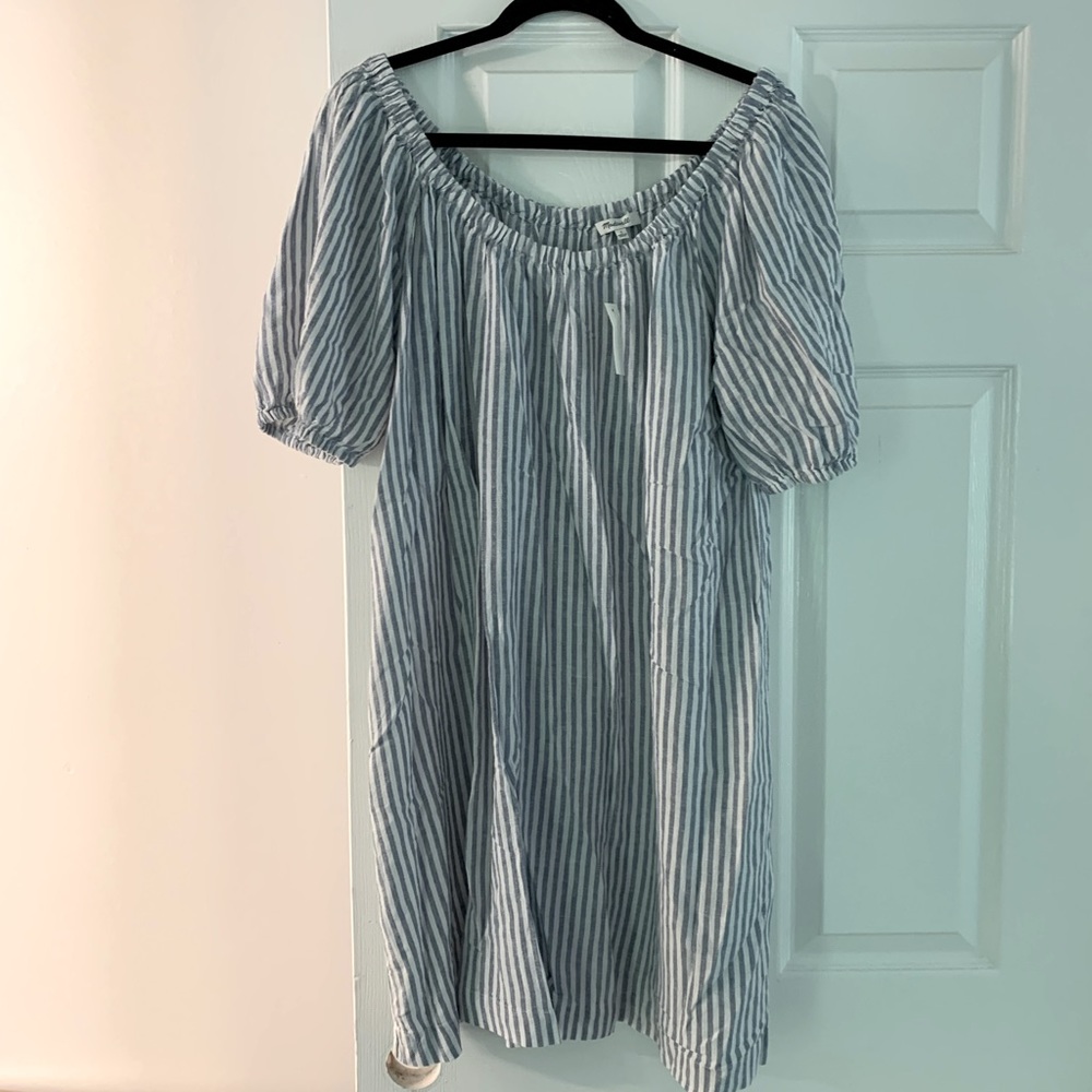 NWT Madewell off shoulder linen blend Stripe Dress